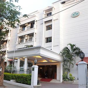 Nalapad'S Hotel Bangalore International